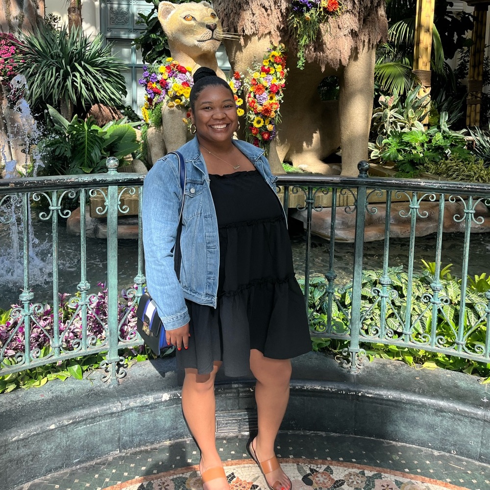 Meet your Posher, Ariell